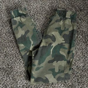 Camo pants